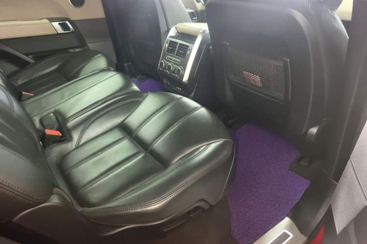 Used Land Rover Range Sport 2014 3.0 SC V6 HSE DYNAMIC Interior 9