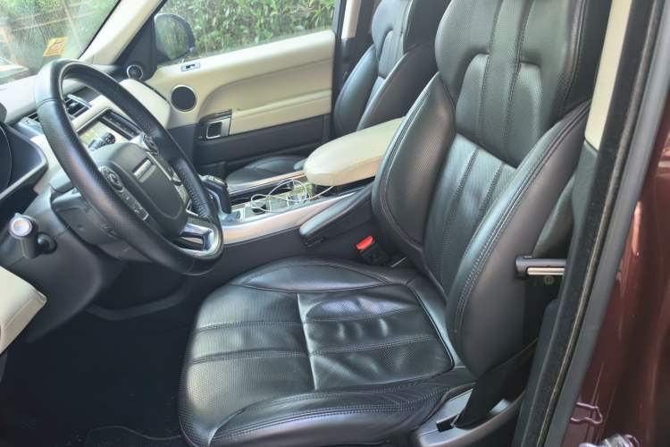 Used Land Rover Range Sport 2014 3.0 SC V6 HSE Left Front Seat