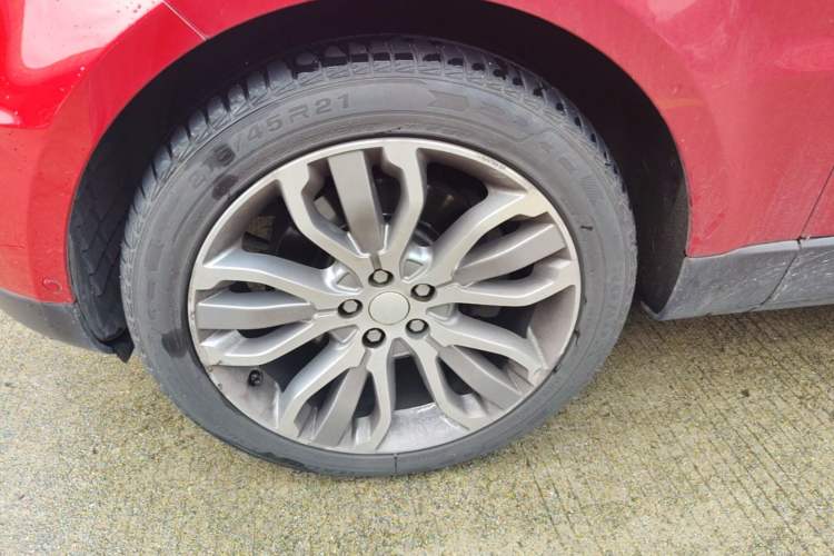 Used Land Rover Range Sport 2014 3.0 SC V6 HSE DYNAMIC Left Front Wheel Hub