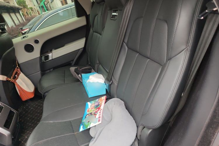 Used Land Rover Range Sport 2014 3.0 SC V6 HSE Left Rear Seat