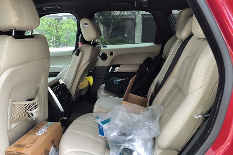 Used Land Rover Range Sport 2014 3.0T V6 Gasoline Version U.S. Specification Left Rear Seat