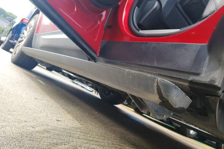 Used Land Rover Range Sport 2014 3.0 SC V6 HSE DYNAMIC Left Side Sill