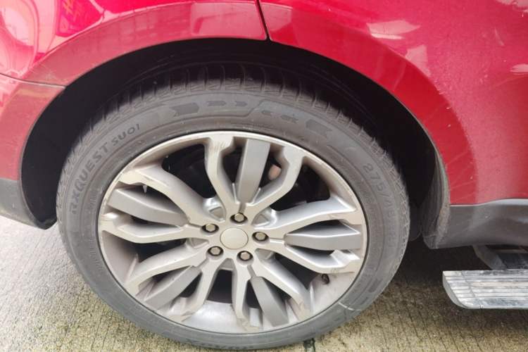 Used Land Rover Range Sport 2014 3.0 SC V6 HSE DYNAMIC Right Rear Wheel Hub