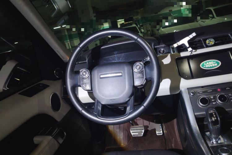 Used Land Rover Range Sport 2014 3.0 SC V6 HSE DYNAMIC Steering Wheel