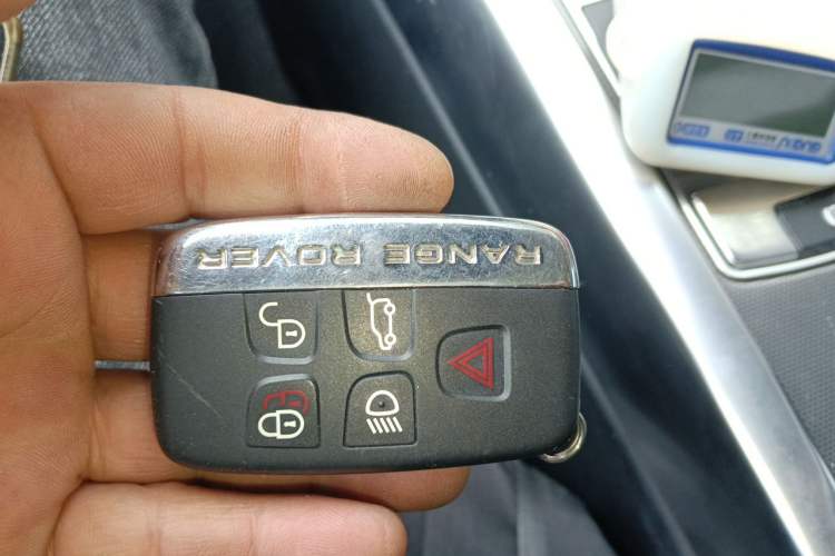 Used Land Rover Range Sport 2014 3.0 SC V6 HSE DYNAMIC Vehicle Key