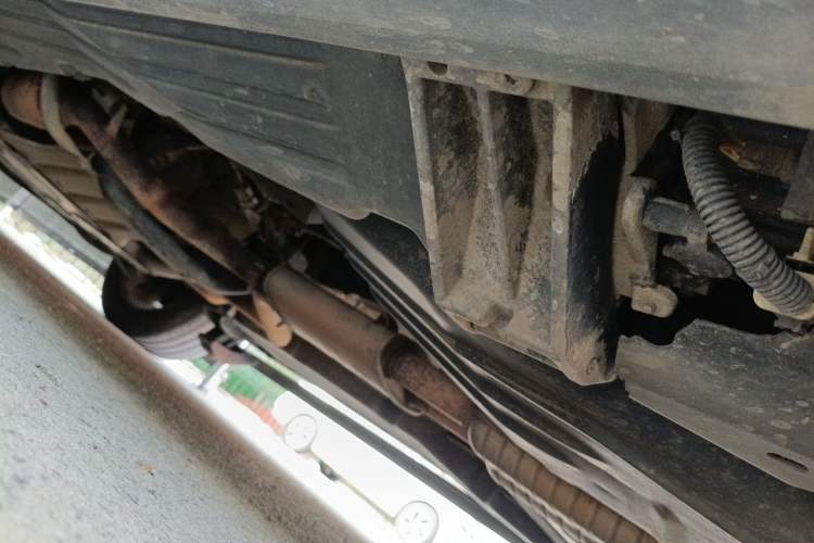 Used Land Rover Range Sport  Chassis Rear Left
