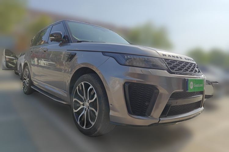 Used Land Rover Range Sport 2014 3.0 SC V6 HSE DYNAMIC Front Right 45 Deg