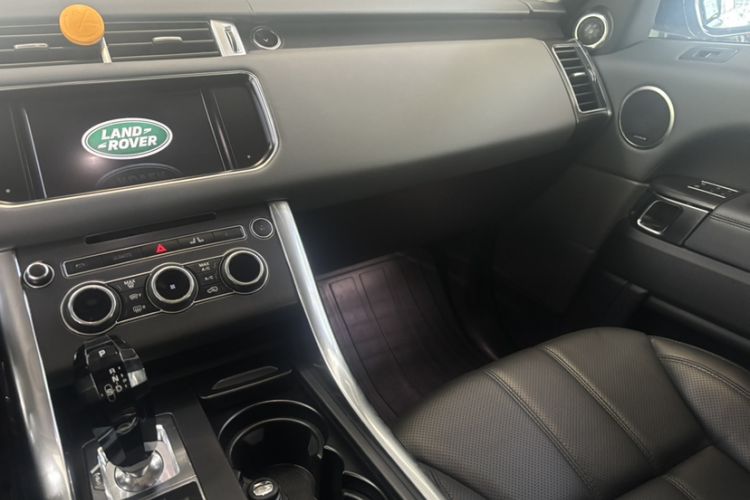 Used Land Rover Range Sport 2014 3.0 SC V6 HSE DYNAMIC Interior 2