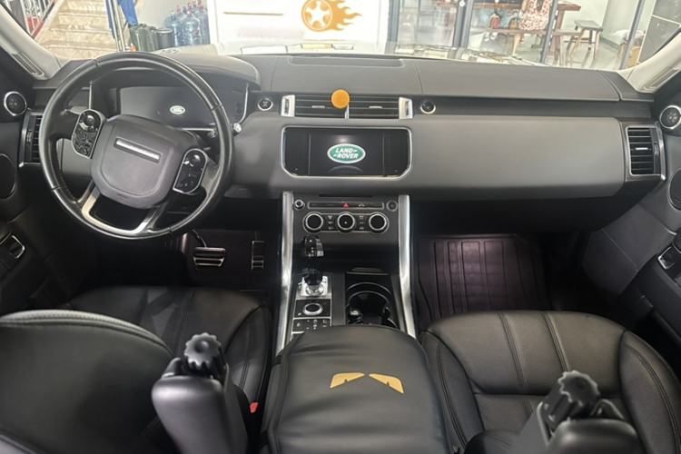 Used Land Rover Range Sport 2014 3.0 SC V6 HSE DYNAMIC Interior 3