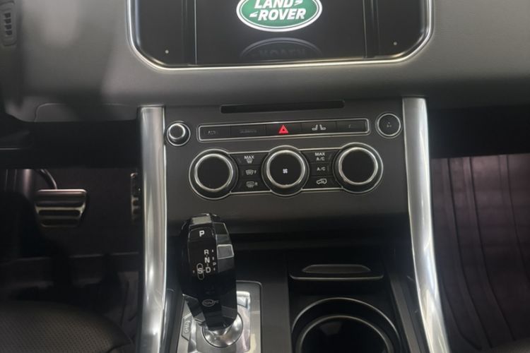 Used Land Rover Range Sport 2014 3.0 SC V6 HSE DYNAMIC Interior 8