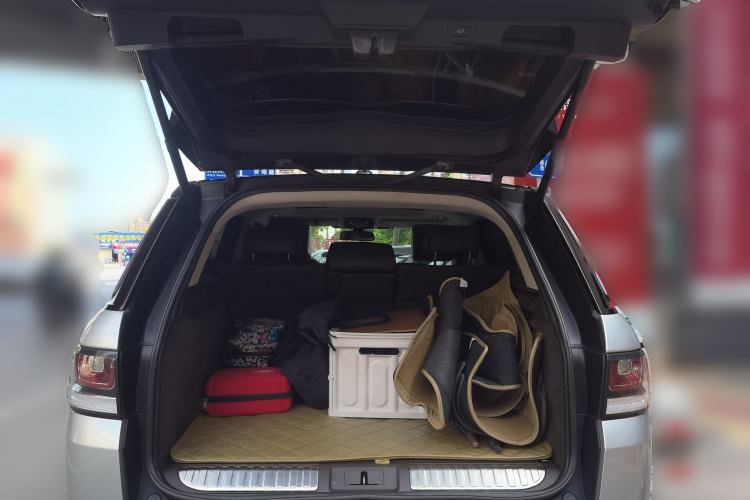 Used Land Rover Range Sport 2014 3.0 SC V6 HSE DYNAMIC Trunk
