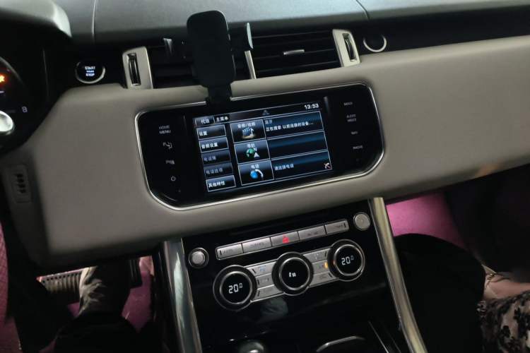Used Land Rover Range Sport 2014 3.0 SC V6 HSE Audio And AC Panel