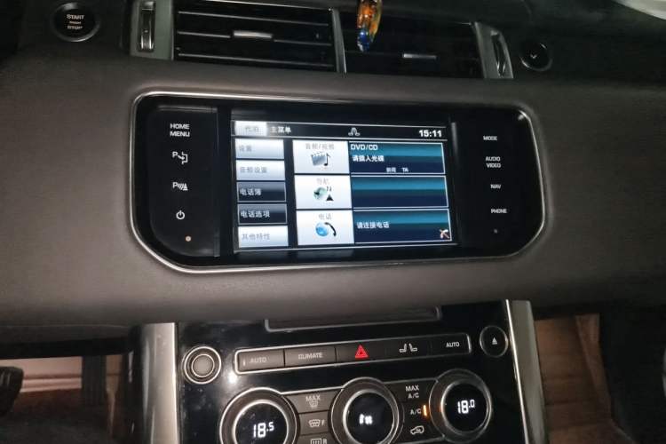 Used Land Rover Range Sport 2014 3.0 SC V6 HSE Audio And AC Panel