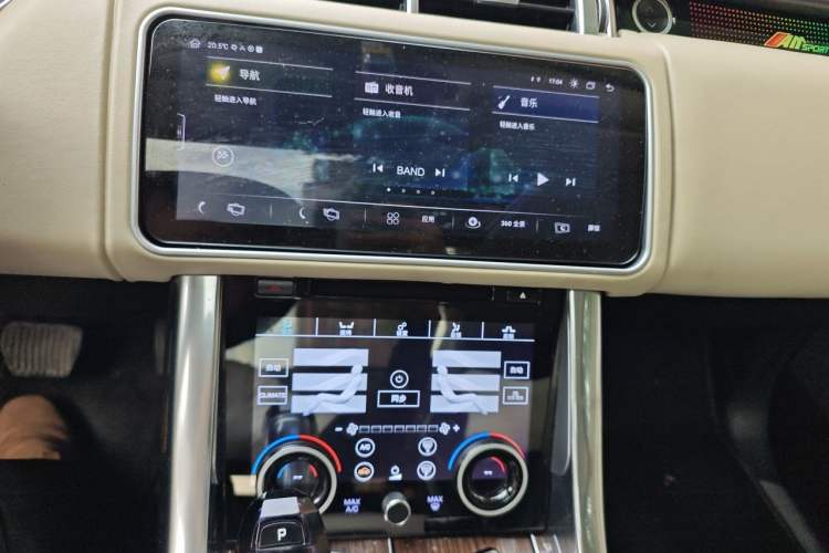 Used Land Rover Range Sport 2014 3.0 SC V6 HSE Audio And AC Panel