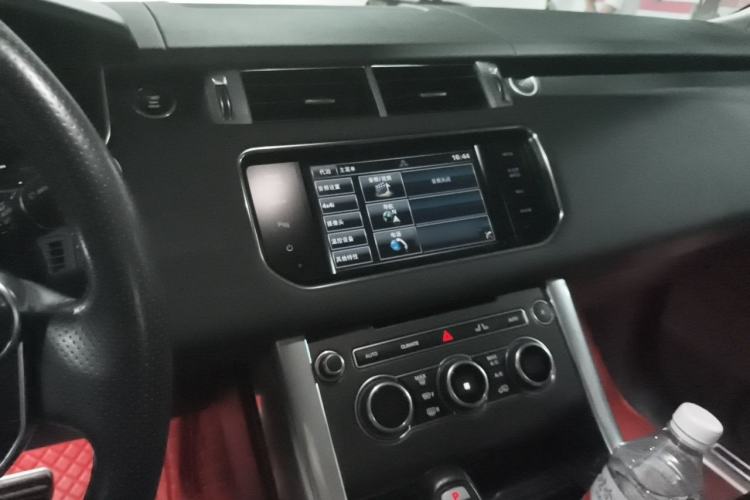 Used Land Rover Range Sport 2014 3.0 SC V6 HSE DYNAMIC Audio And AC Panel