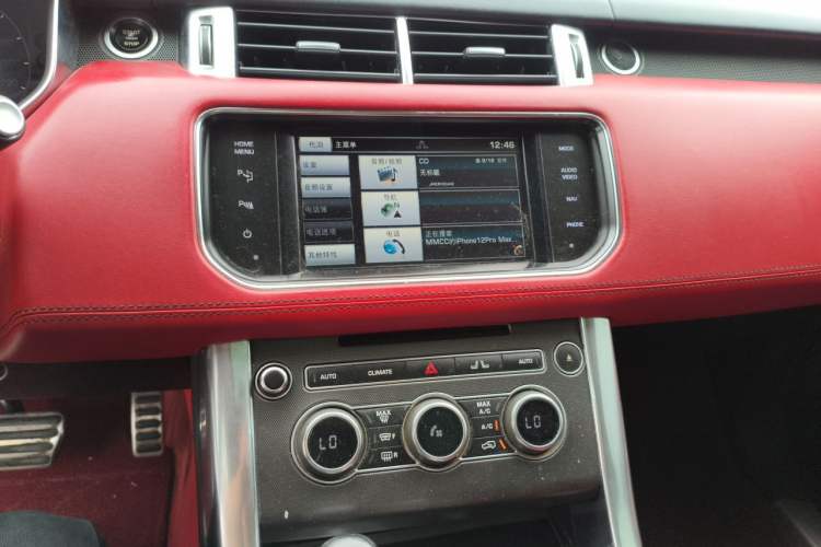 Used Land Rover Range Sport 2014 3.0 SC V6 HSE DYNAMIC Audio And AC Panel