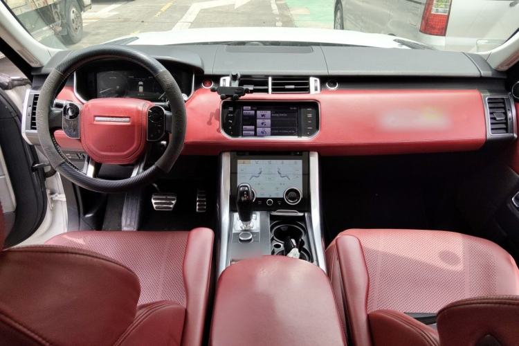Used Land Rover Range Sport 2014 3.0 SC V6 HSE DYNAMIC Center Console