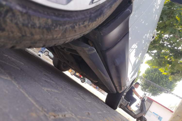 Used Land Rover Range Sport  Chassis Front Left