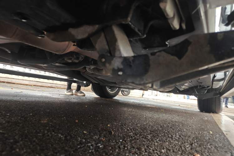 Used Land Rover Range Sport  Chassis Front Left