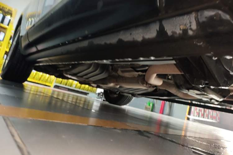 Used Land Rover Range Sport  Chassis Front Right