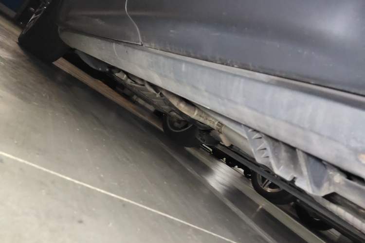 Used Land Rover Range Sport 2014 3.0 SC V6 HSE DYNAMIC Chassis Rear Left