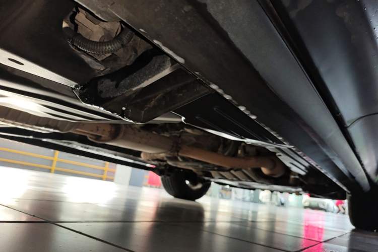 Used Land Rover Range Sport  Chassis Rear Right