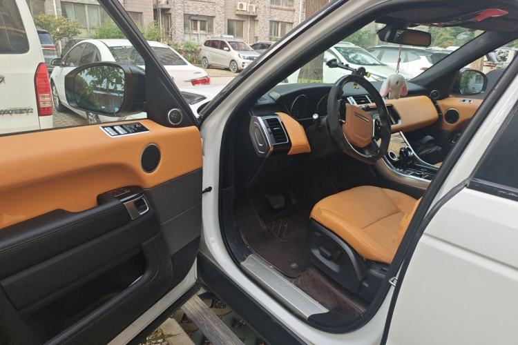 Used Land Rover Range Sport 2014 3.0 SC V6 HSE Driver Seat