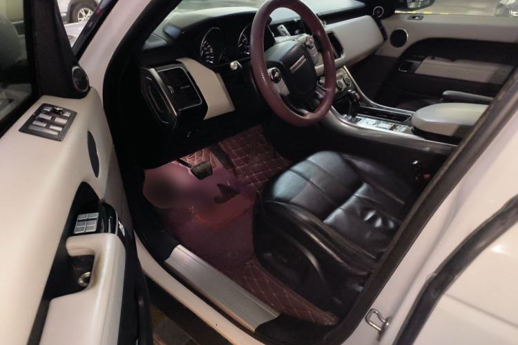 Used Land Rover Range Sport 2014 3.0 SC V6 HSE Driver Seat