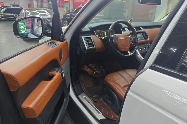 Used Land Rover Range Sport 2014 3.0 SC V6 HSE DYNAMIC Driver Seat