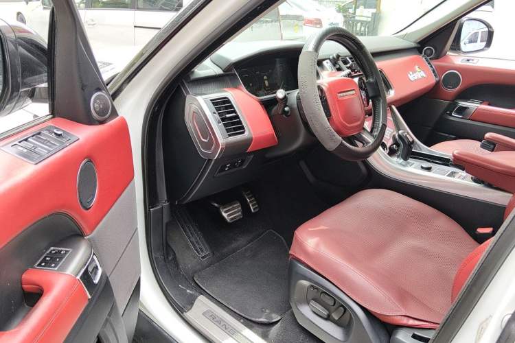 Used Land Rover Range Sport 2014 3.0 SC V6 HSE DYNAMIC Driver Seat