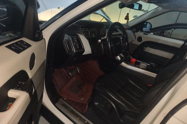 Used Land Rover Range Sport 2014 3.0 SC V6 HSE Driver Seat