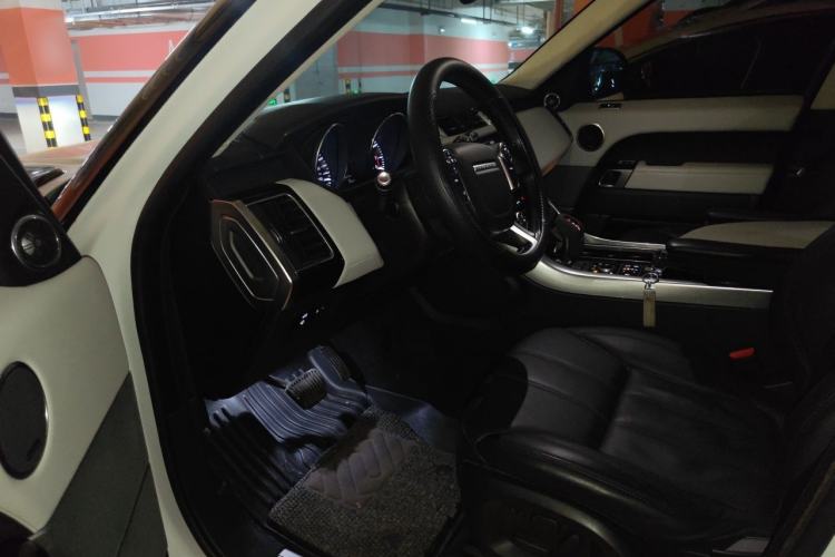 Used Land Rover Range Sport 2014 3.0 SC V6 HSE Driver Seat
