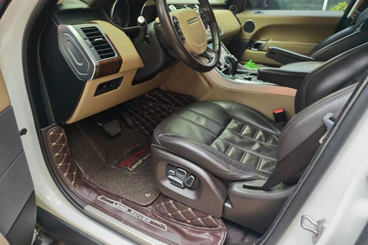 Used Land Rover Range Sport 2014 3.0 SC V6 HSE Driver Seat