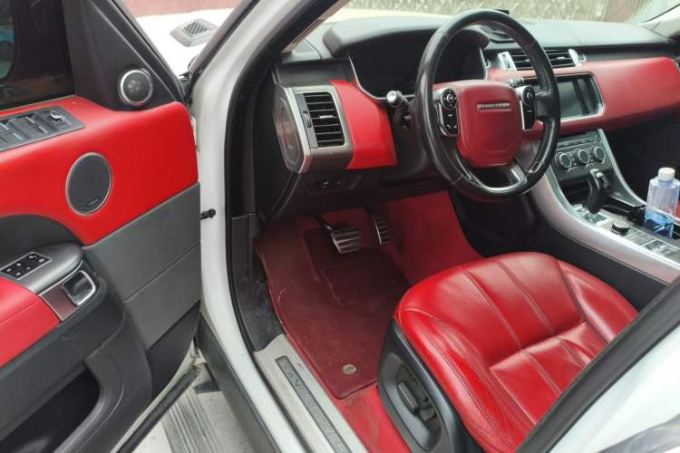 Used Land Rover Range Sport 2014 3.0 SC V6 HSE DYNAMIC Driver Seat