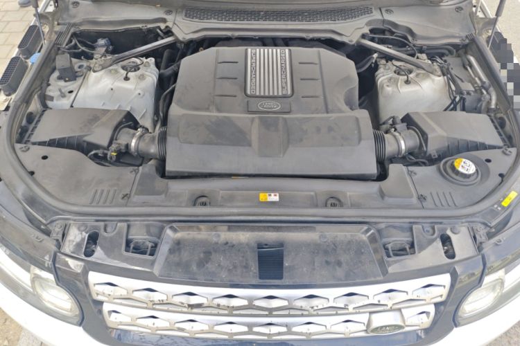 Used Land Rover Range Sport 2014 3.0 SC V6 HSE Engine Bay