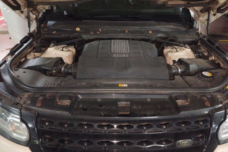 Used Land Rover Range Sport 2014 3.0 SC V6 HSE DYNAMIC Engine Bay