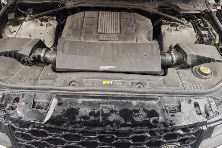 Used Land Rover Range Sport  Engine Bay