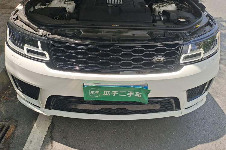 Used Land Rover Range Sport 2014 3.0 SC V6 HSE DYNAMIC Engine Bay