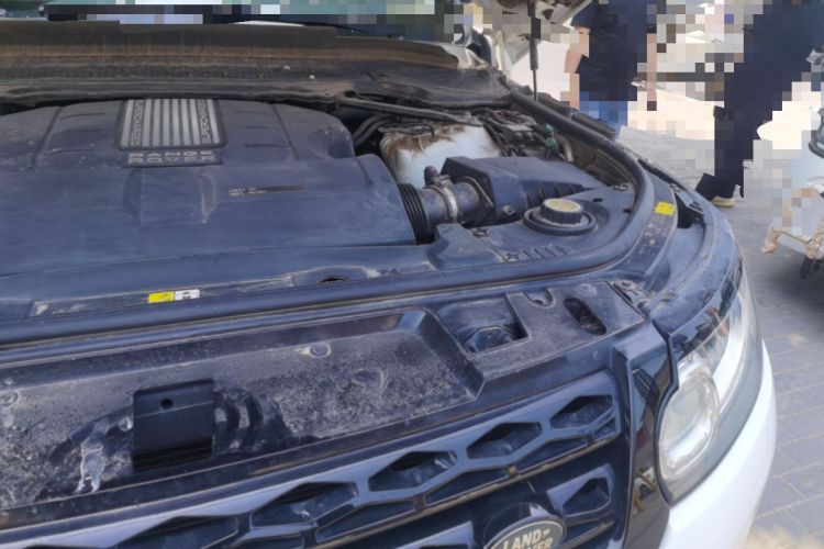 Used Land Rover Range Sport  Engine Bay Left