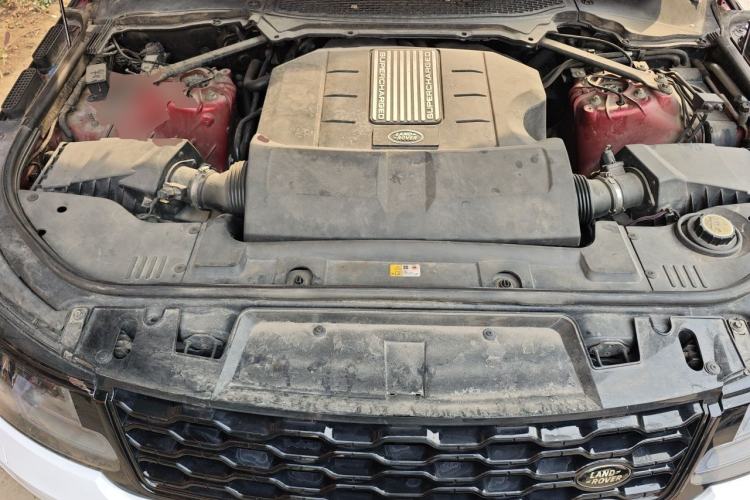 Used Land Rover Range Sport 2014 3.0 SC V6 HSE Engine Bay