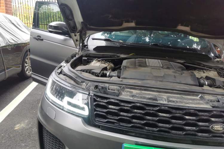 Used Land Rover Range Sport  Engine Bay Right