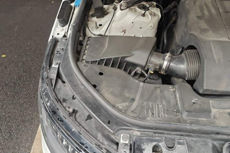 Used Land Rover Range Sport  Engine Bay Right