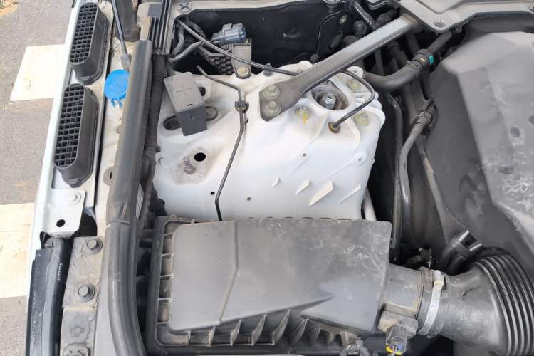 Used Land Rover Range Sport 2014 3.0 SC V6 HSE DYNAMIC Engine Bay Right