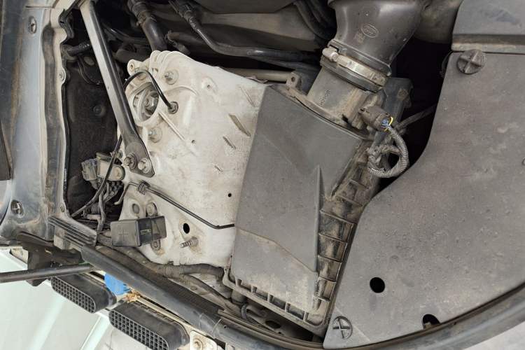 Used Land Rover Range Sport 2014 3.0 SC V6 HSE DYNAMIC Engine Bay Right