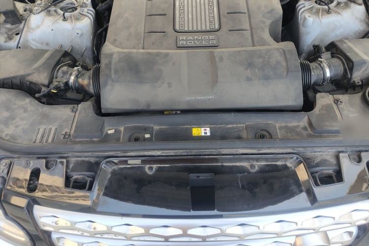 Used Land Rover Range Sport 2014 3.0 SC V6 HSE Engine Bay