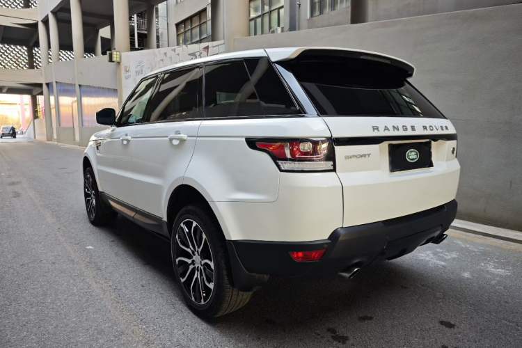 Used Land Rover Range Sport 2014 3.0 SC V6 HSE DYNAMIC Exterior 4