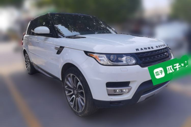 Used Land Rover Range Sport  Front Right 45 Deg
