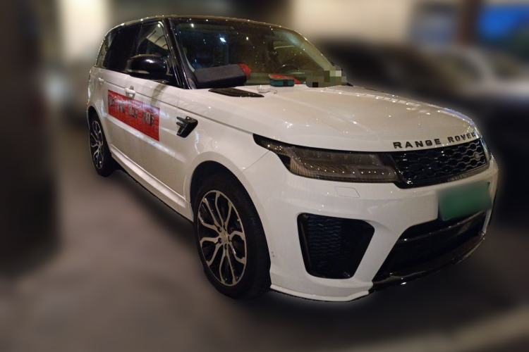 Used Land Rover Range Sport 2014 3.0 SC V6 HSE DYNAMIC Front Right 45 Deg