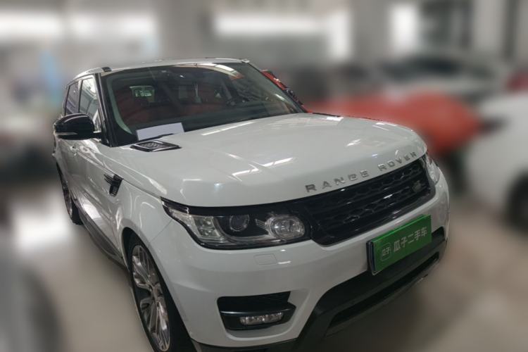 Used Land Rover Range Sport 2014 3.0 SC V6 HSE DYNAMIC Front Right 45 Deg