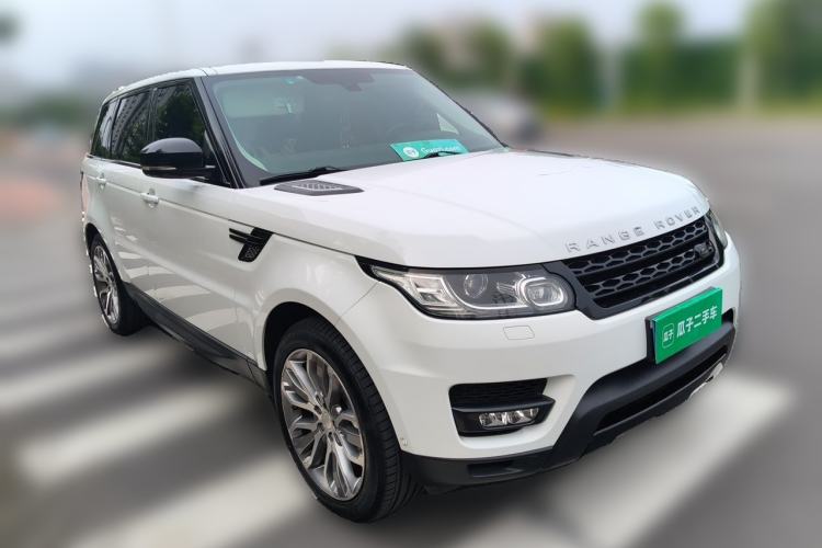 Used Land Rover Range Sport 2014 3.0 SC V6 HSE DYNAMIC Front Right 45 Deg